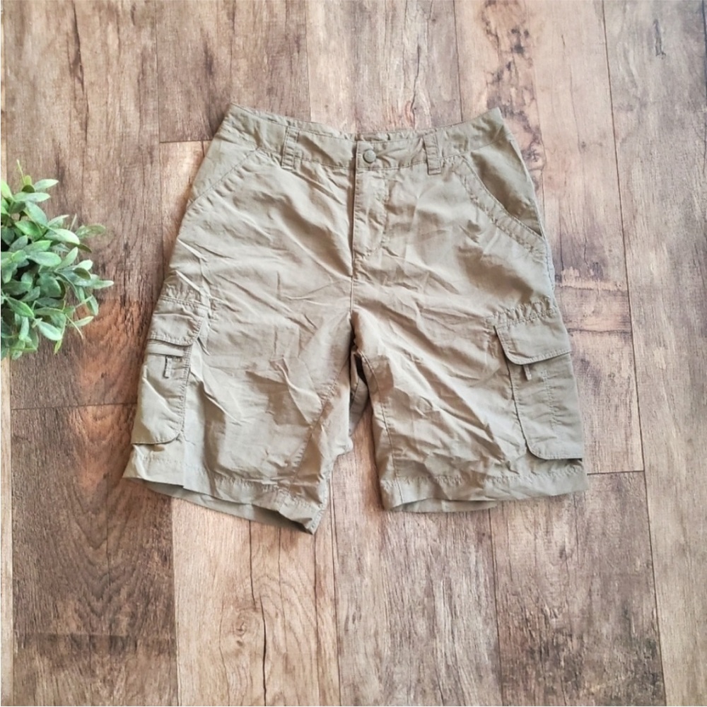 REI Hiking Shorts Nylon Lightweight Olive Green Women's Size 2 Multi Pocketed